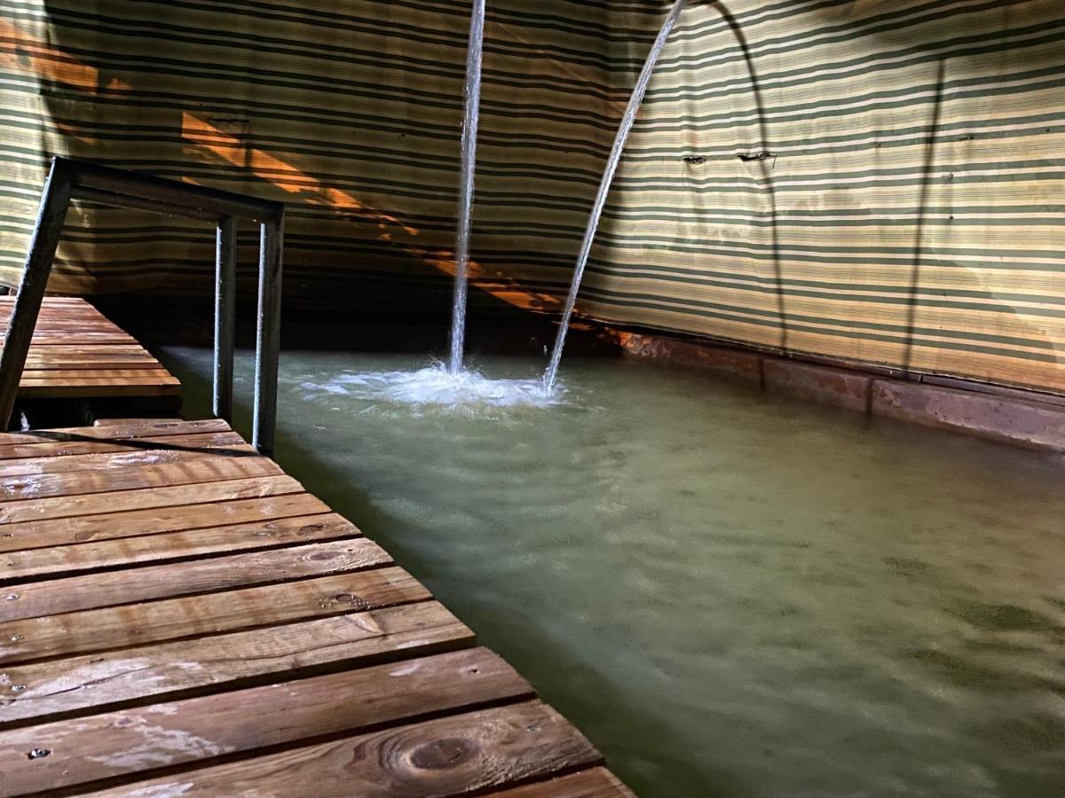 Khawkhah Wadi Al-Hassa Camp酒店 外观 照片